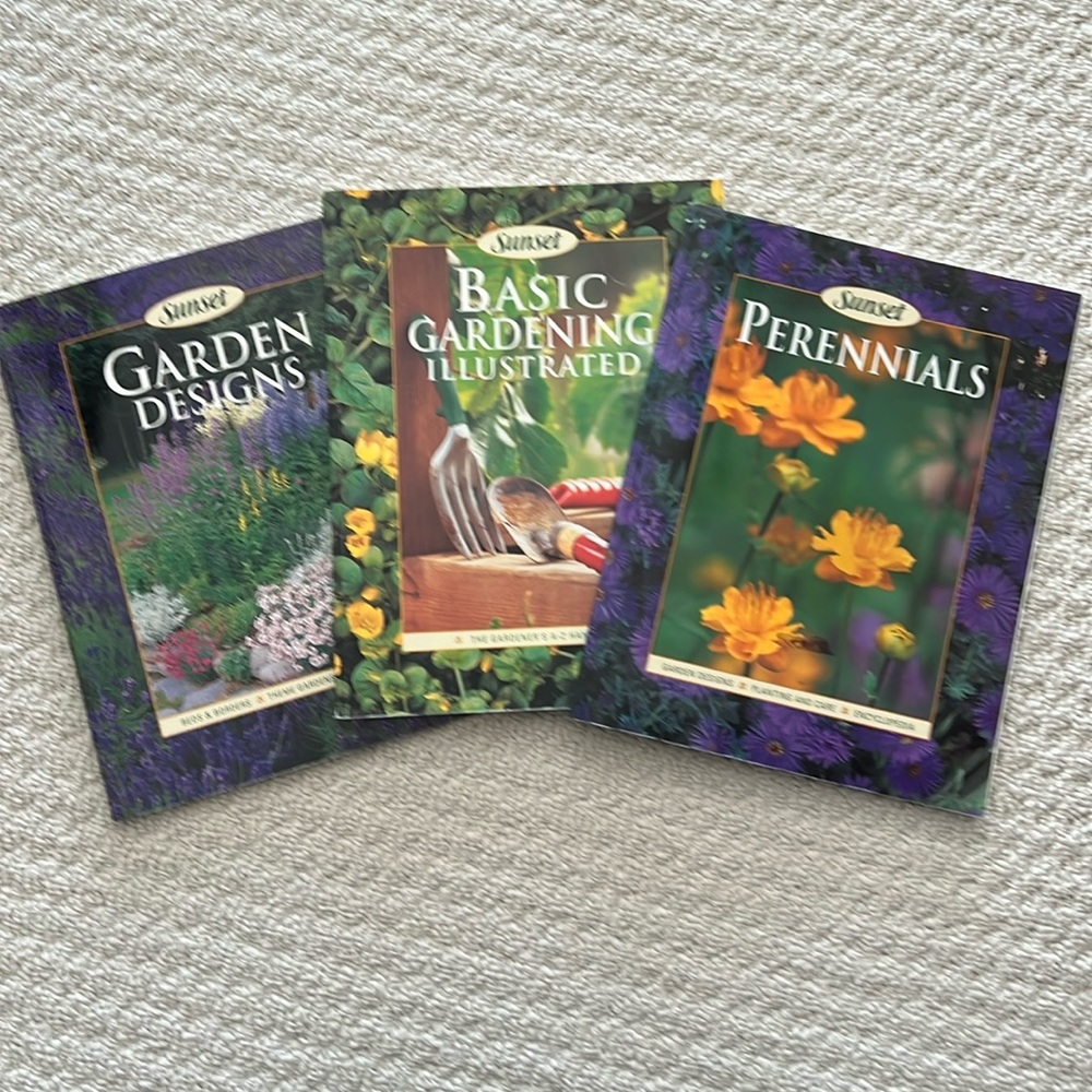 Set of 3 Sunset gardening books